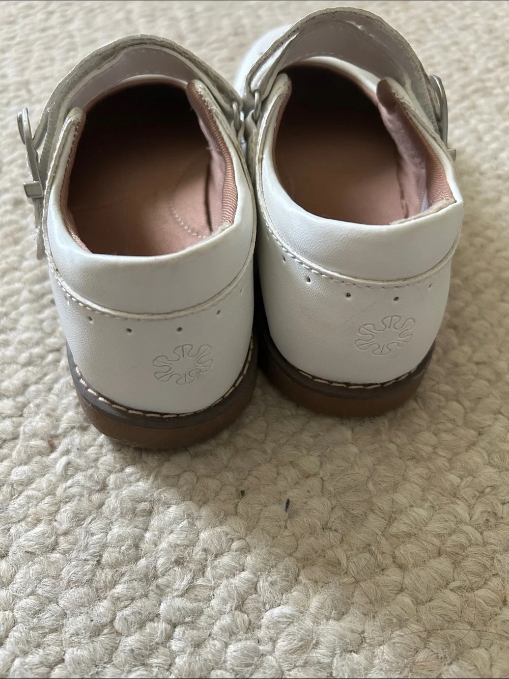 Stride Rite Girls White Mary Jane Dress Shoes